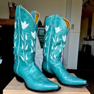 Justin tulips western cowboy boots